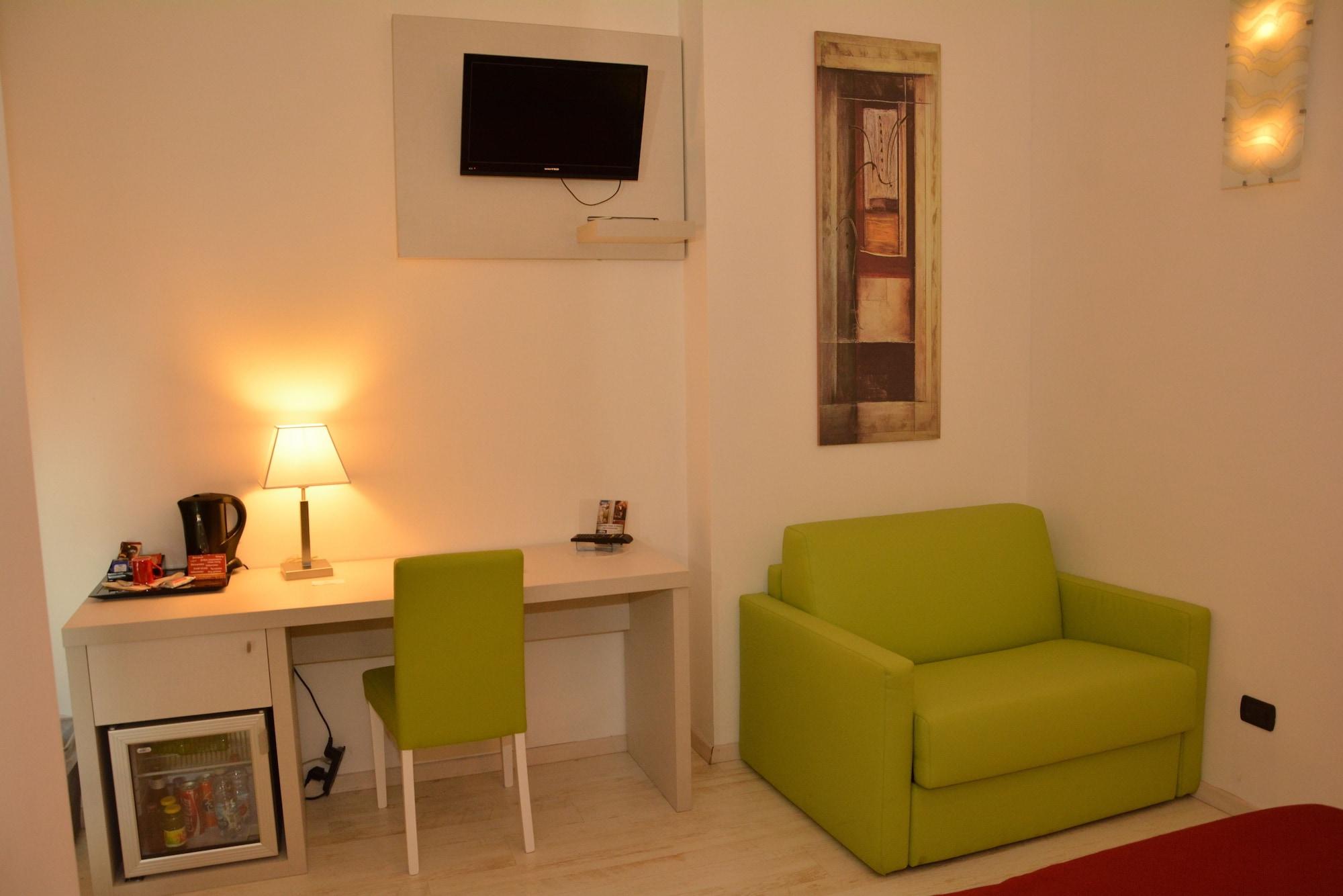 Hotel Villa Glicini Pinerolo Esterno foto