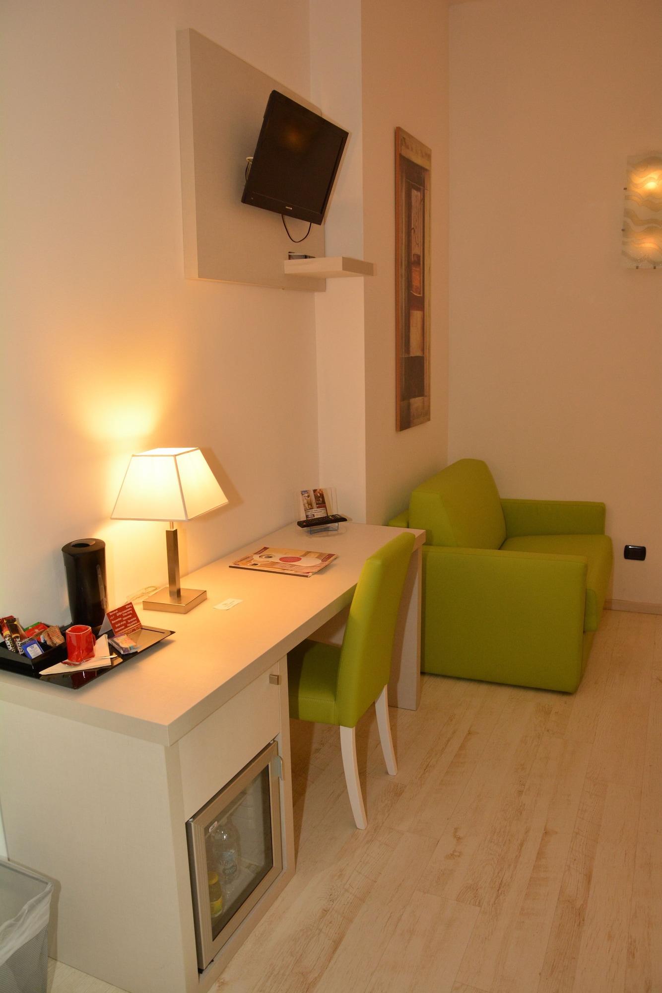 Hotel Villa Glicini Pinerolo Esterno foto