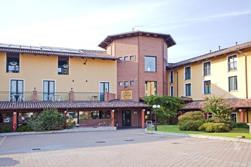 Hotel Villa Glicini Pinerolo Esterno foto