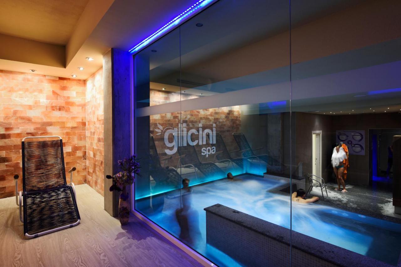 Hotel Villa Glicini Pinerolo Esterno foto